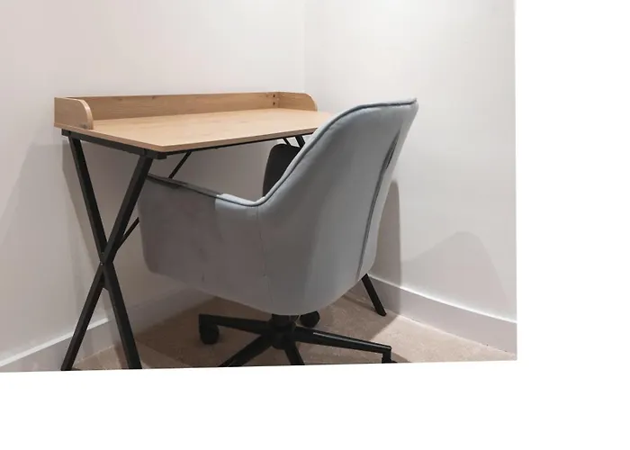 Triplex Penthouse Sleeps 14 River View Apartment *